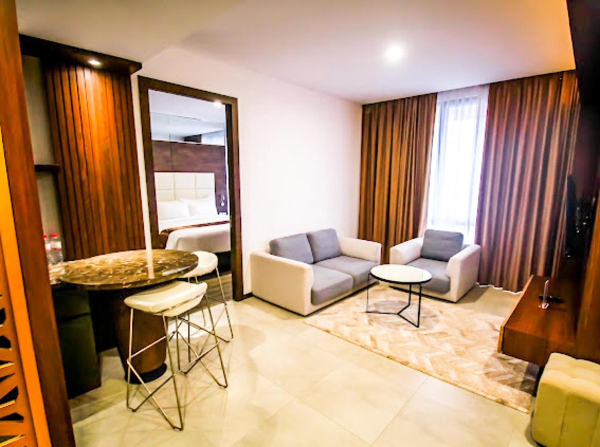 Asialink Hotel Batam By Prasanthi Nagoya Kültér fotó
